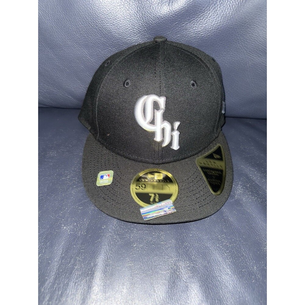 New Era 59FIFTY Chicago WhiteSox Solid Black CHI Fitted Hat Size 7 3/8